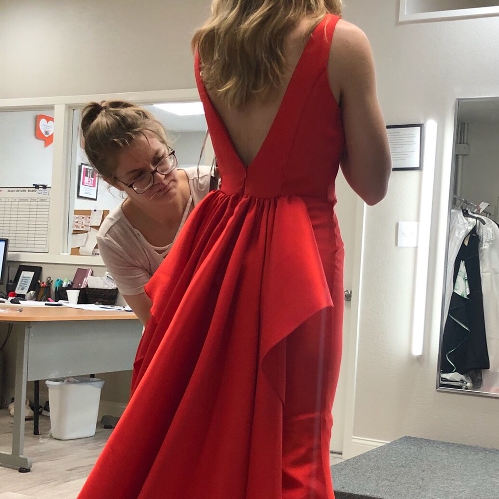 Prom dress - Picture 2 of 6